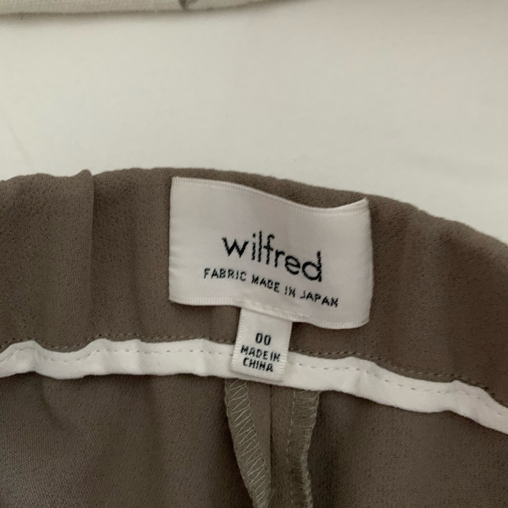Aritzia Wilfred Cohen Pants ☕️ - Picture 3 of 3